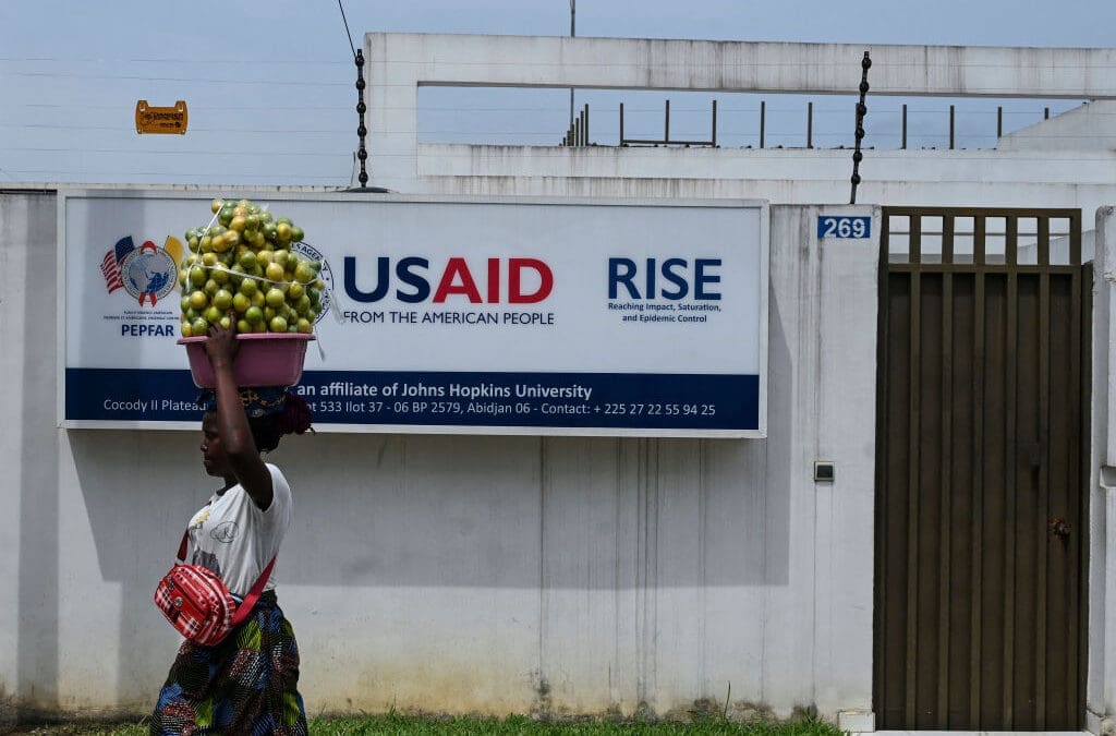 When the U.S. Turns Its Back on Aid, Women Pay the Price When the U.S. Turns Its Back on Aid, Women Pay the Price