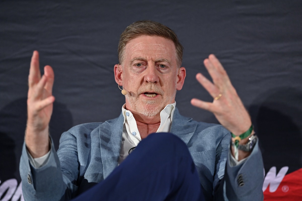 CBS News Falls to Trump: The Shocking Resignation of Bill Owens CBS News Falls to Trump: The Shocking Resignation of Bill Owens