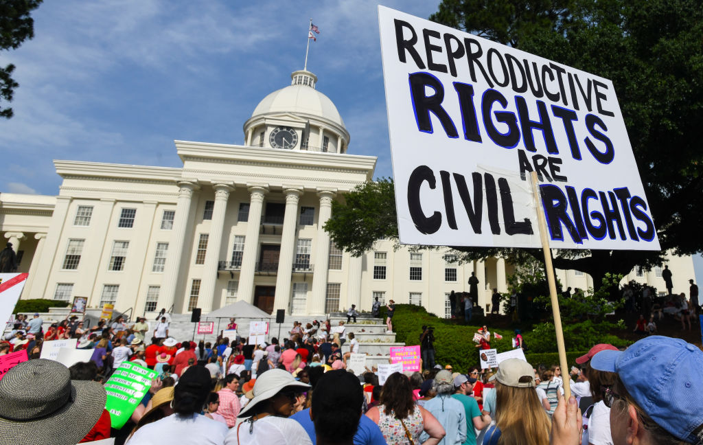 Federal Judge Rules Alabama Can’t Criminalize Help for Out-of-State Abortions