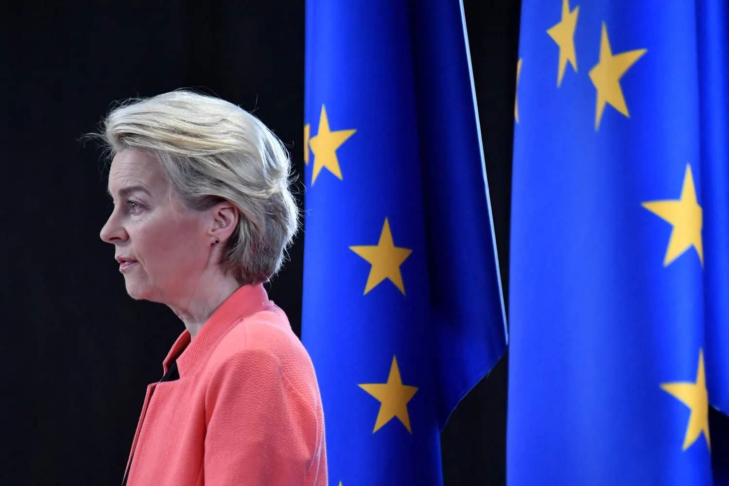 Sweeping U.S. Tariffs Trigger Global Outrage Sweeping U.S. Tariffs Trigger Global Outrage
