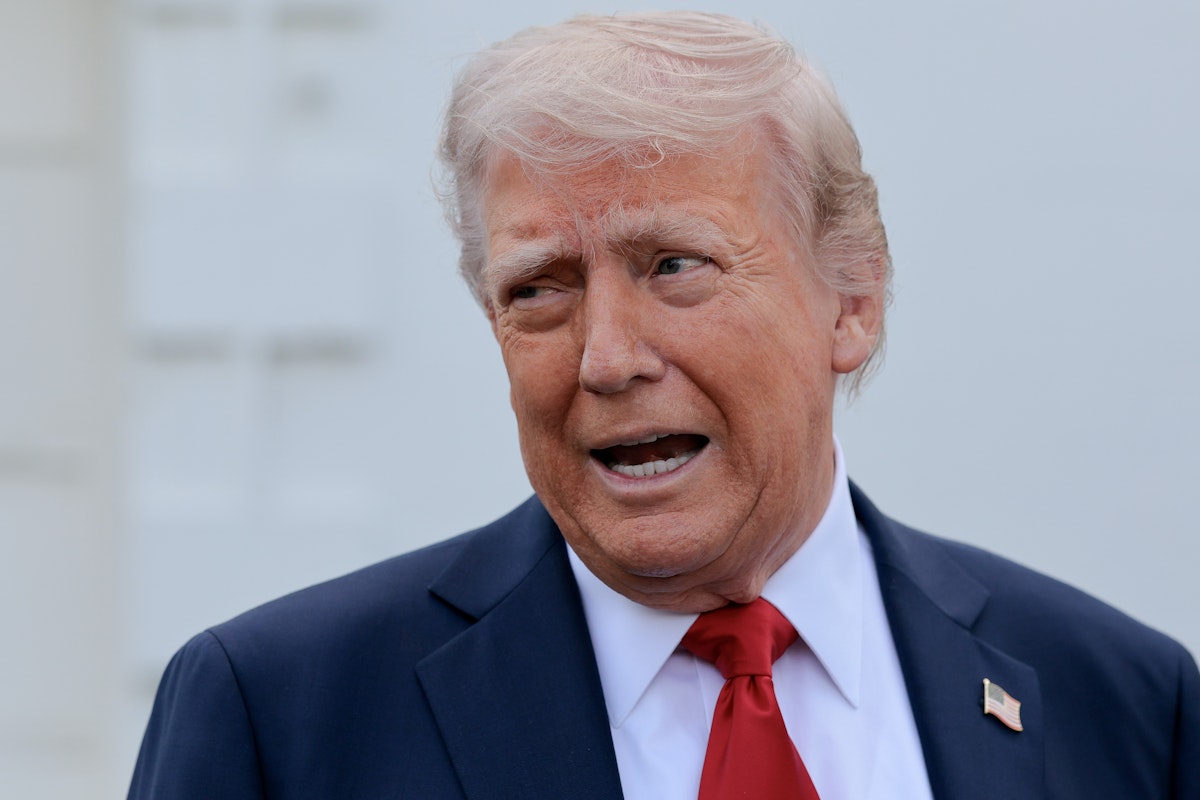 Trump’s Surprise Admission about Putin Wrecks “Great Dealmaker” Scam