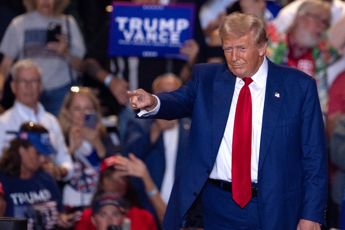 Who Were Those Gullible People Who Believed Donald Trump’s Bullsh*t? Who Were Those Gullible People Who Believed Donald Trump’s Bullsh*t?