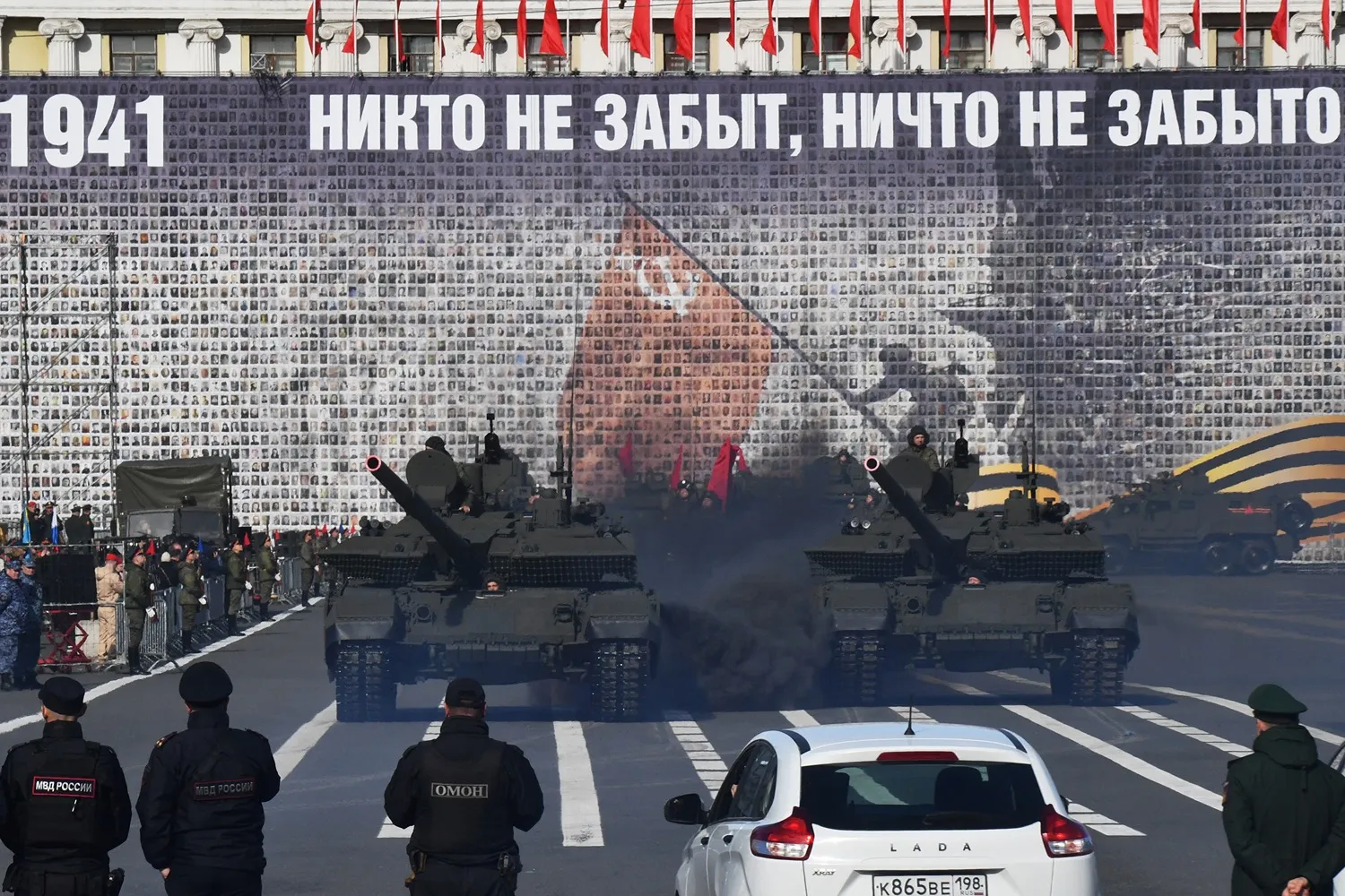 China’s Xi Jinping Travels to Russia for Victory Day